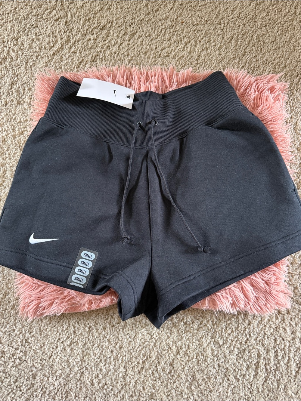 Nike Women's phoenix fleece high-waisted loose shorts